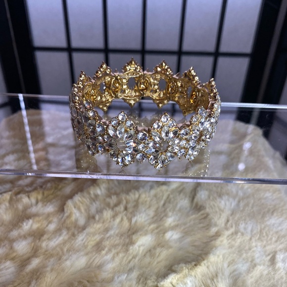 Gold-Tone Crystal Empress Flower Stretch Bracelet - Picture 5 of 7